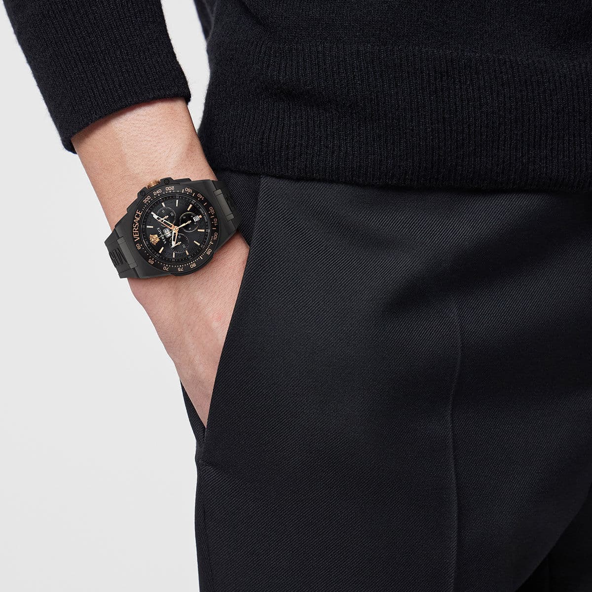 Versace Машки Часовник VRSCVE7H00323 4