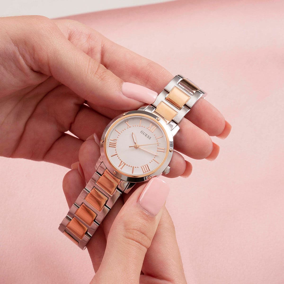 Guess Женски Часовник GUGW0404L3 6