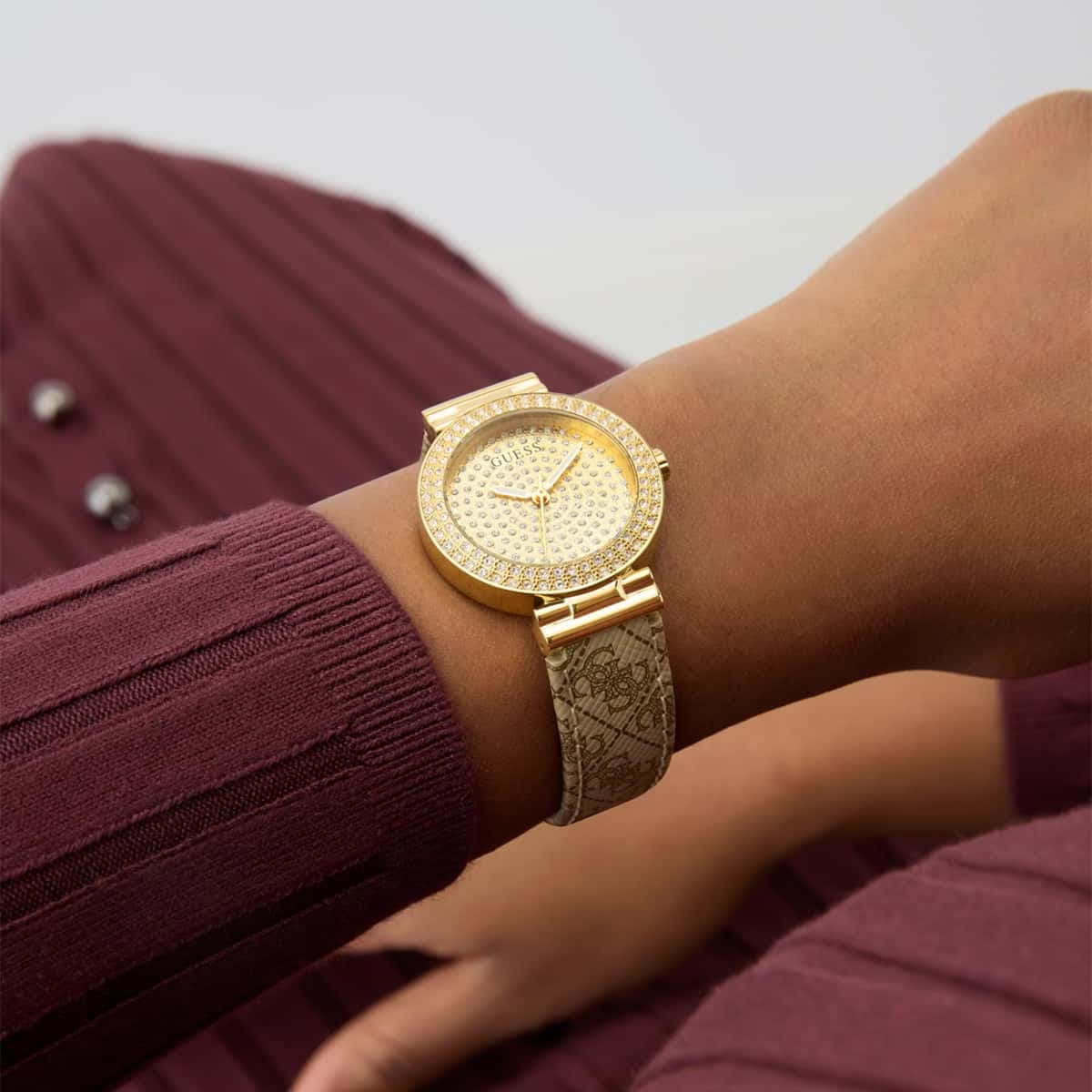 Guess Женски Часовник GUGW0943L2 4
